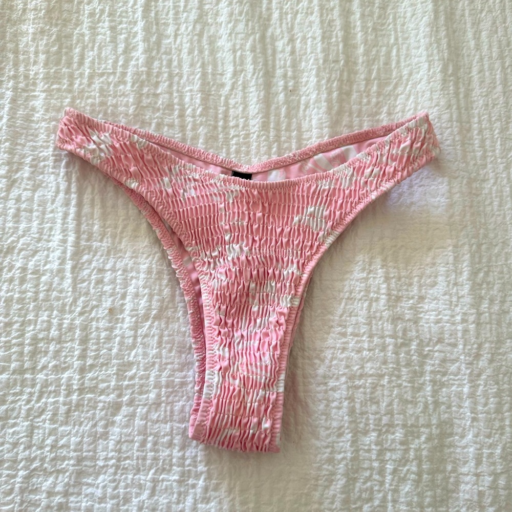 Pink and White Volafa Swimsuit Bottoms - Size XS